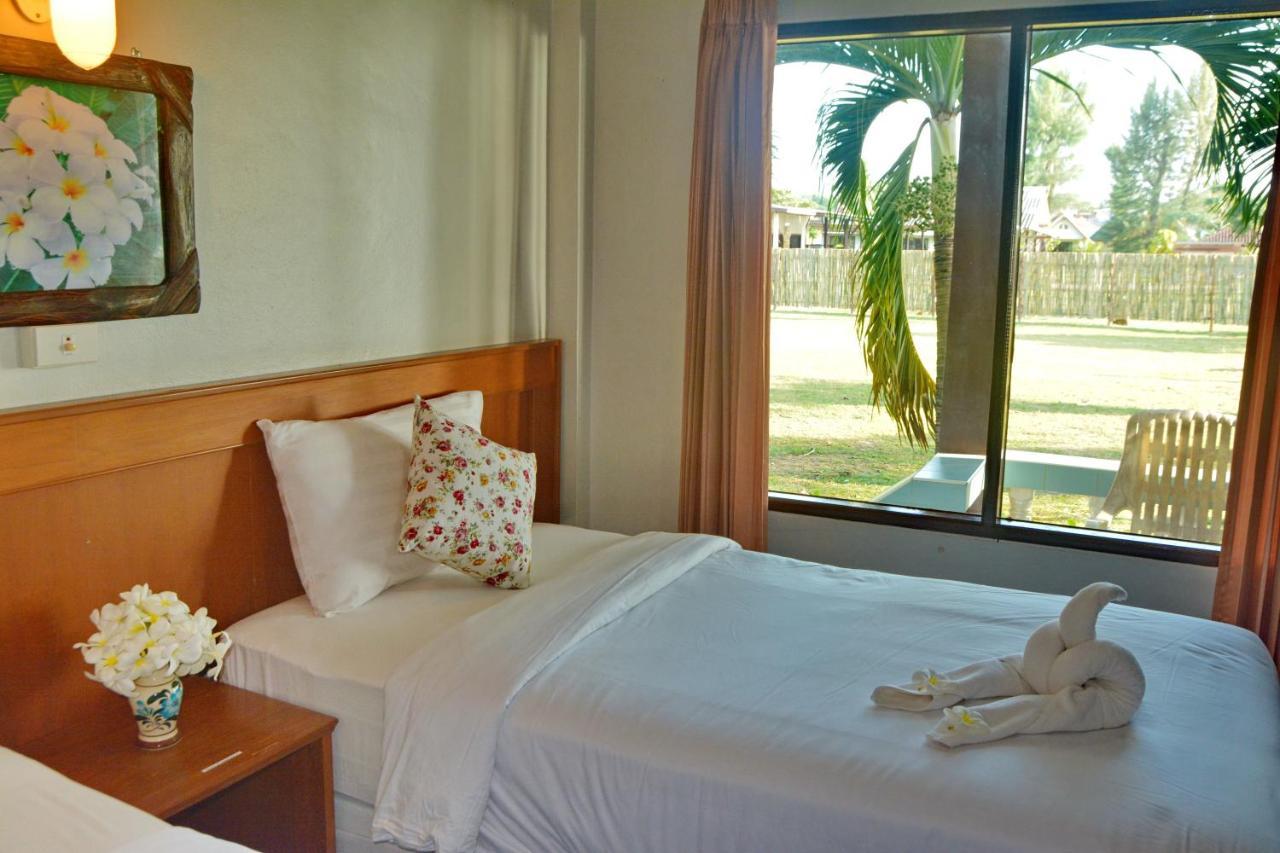Klongdao Beach Resort Ko Lanta エクステリア 写真