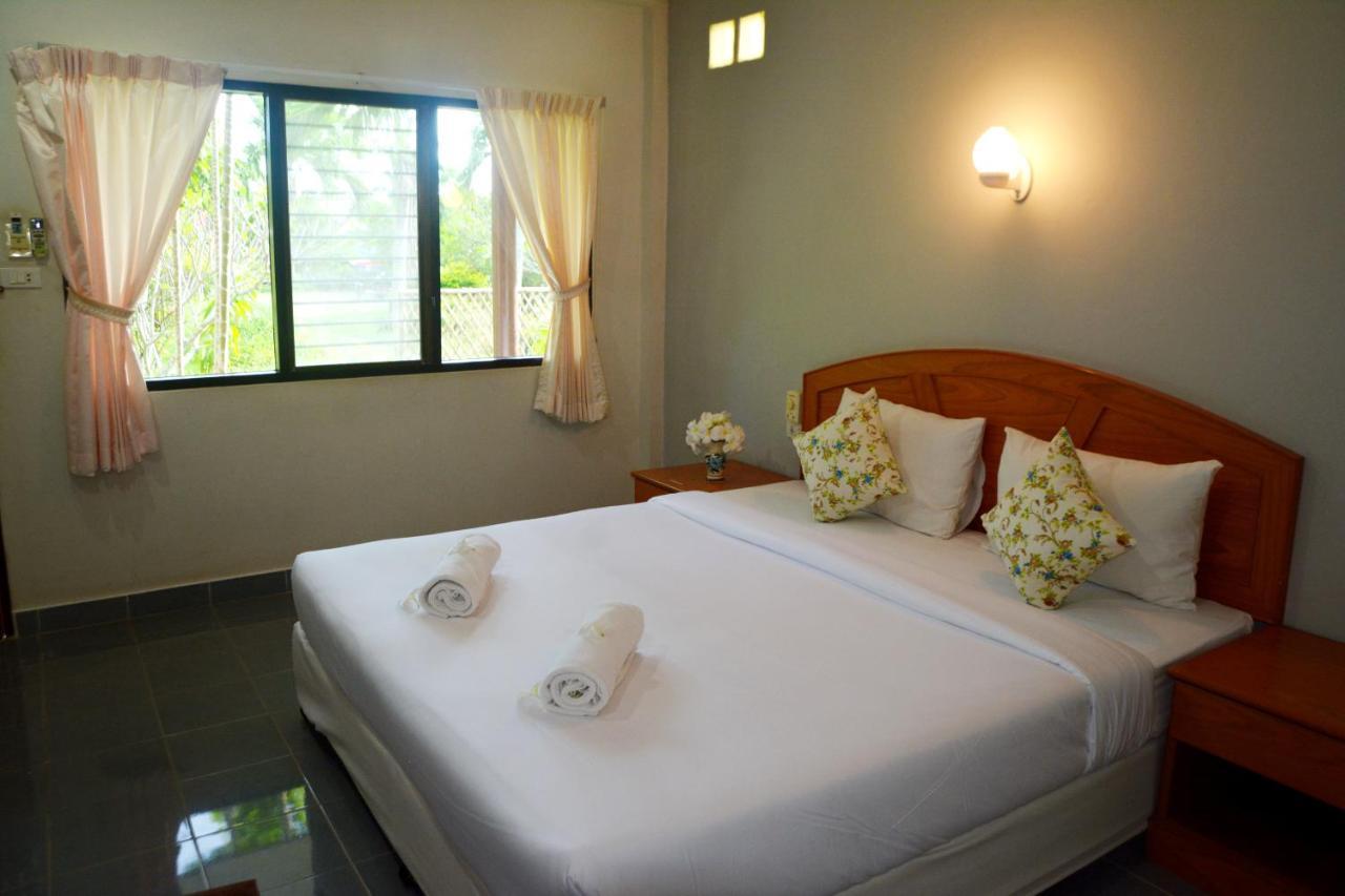 Klongdao Beach Resort Ko Lanta エクステリア 写真